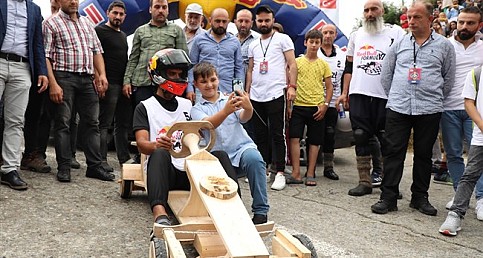 11. Redbull Formulaz Tahta Araba yarışları