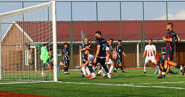 Rize İl özel İdarespor: 5 - Salarhaspor: 1