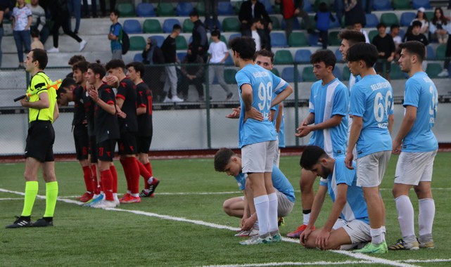 Veliköyspor U18: 1 - Rize Belediyespor U18: 3 / Foto Galeri