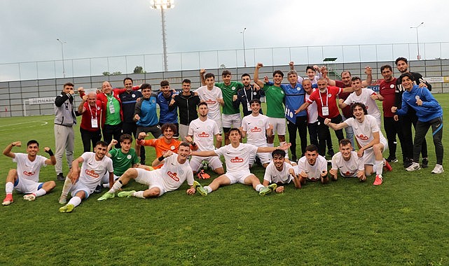 Çaykur Rizespor U19: 3 - Kasımpaşa U19: 2 / Foto Galeri