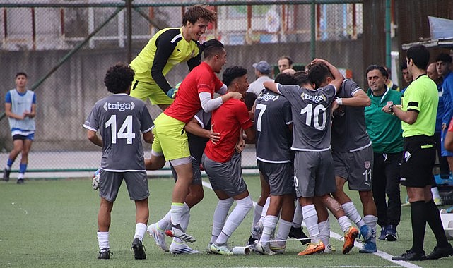 Çaykur Rizespor U19: 2 - Pendikspor U19: 3 / Foto Galeri