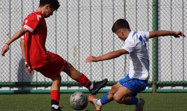 Çaykur Rizespor U17: 2 – Boluspor U17: 4 / Foto Galeri