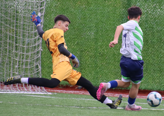 Rize Özel İdarespor U16: 0 – Rize Belediyespor U16: 6 / Foto Galeri