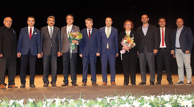 Rize’de “Otizmli Çocuklarda Özel Eğitim” konferansı