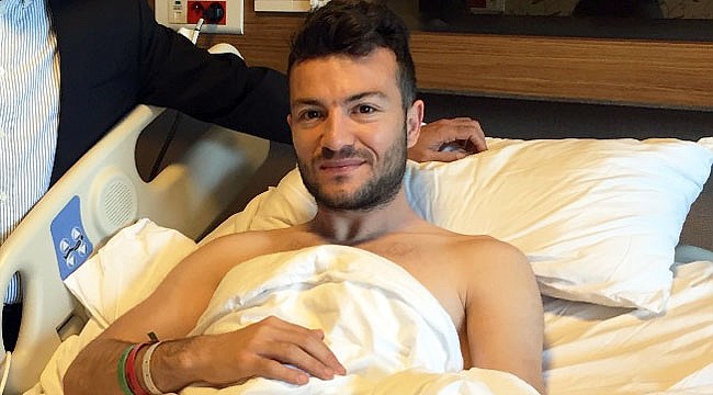 Ameliyat olan Özgür Çek sezonu kapattı