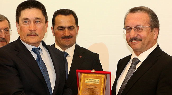 Sütlüoğlu, EkoAvrasya Zirvesine katıldı