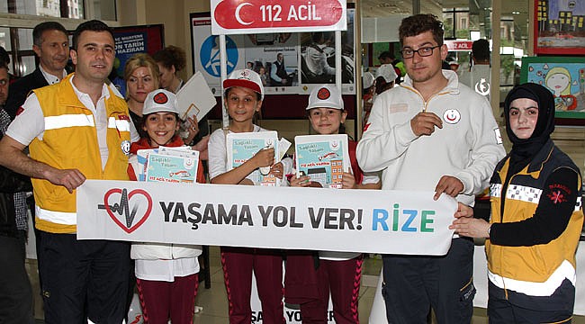 Trafik Haftasında "Yaşama Yol Ver" etkinliği
