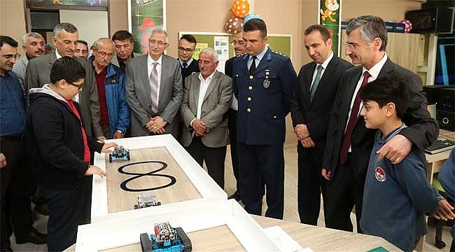 Rize'de 4. Kodlama Eğitimi Atölyesi açıldı