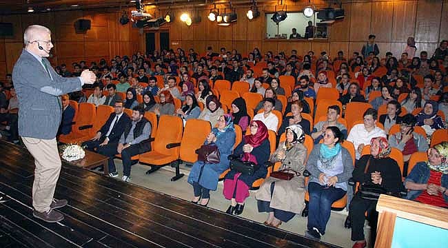 Rize'de gençlere motivasyon konferansı