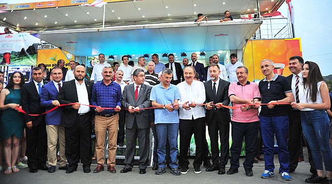 Tiflis’te Türkiye rüzgarı esti