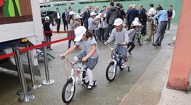 Halkbank'tan Rize'de 140 öğrenciye bisiklet