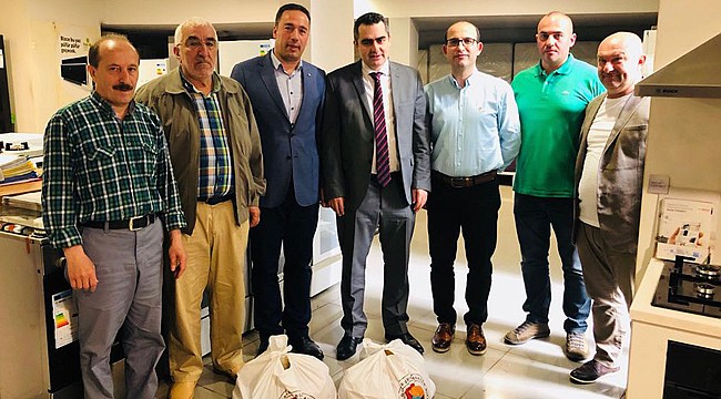 Ardeşen TSO 850 aileye gıda yardımı yaptı