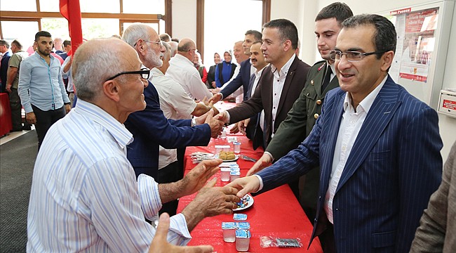 Çayeli, ilk gün Bayramlaşma töreninde bayramlaştı