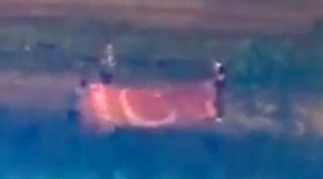 Rize'de Saadet Partisi bayrağını yakmak istediler