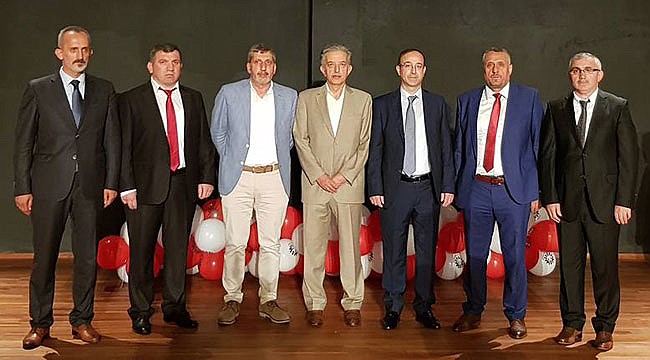 Öz Gıda-İş'de Karadağ ile yola devam