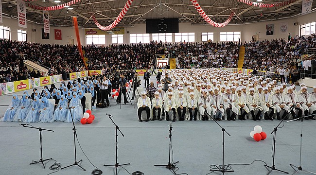 Rize'de 366 Hafız törenle icazet aldı