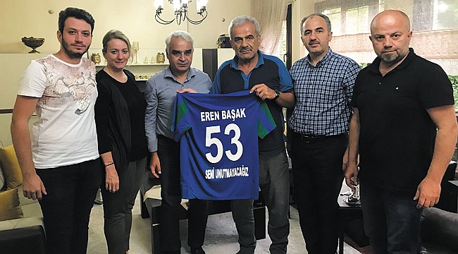 Başkan Yardımcı'dan Eren Başak'ın ailesine taziye ziyareti