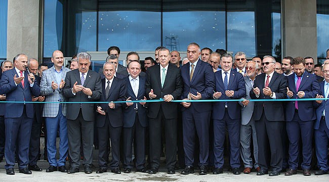 Cumhurbaşkanı Erdoğan Ramada Otel'in açılışını yaptı