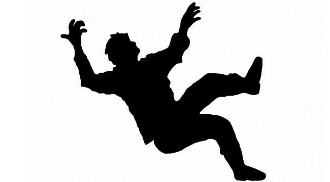 Rize'de 15 yaşındaki kız 7. kattan düşerek hayatını kaybetti