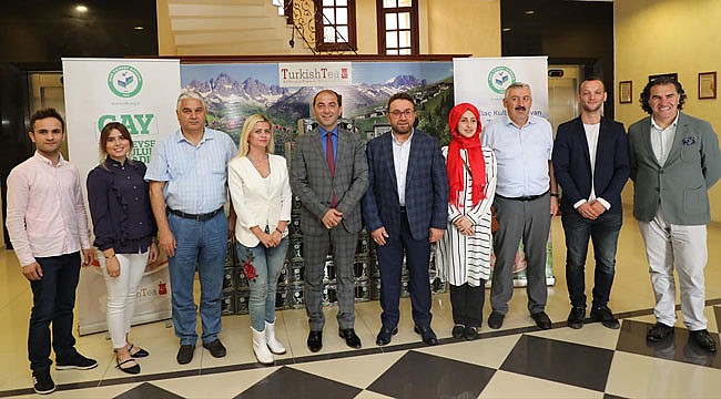 Çay demleme şampiyonları ödüllerini aldı