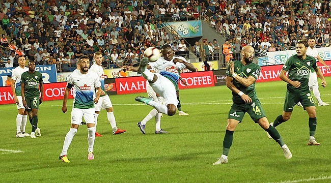 Çaykur Rizespor galibiyet orucunu bozamadı