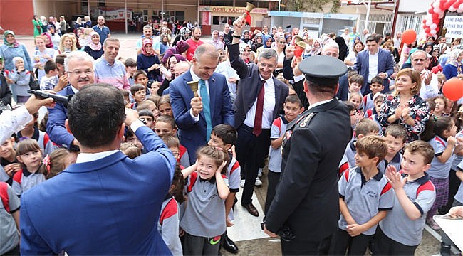 Rize'de yeni dönemin ilk ders zili çaldı