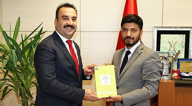 Rize Gençlik Merkezi'nden bir Türkiye 1.'liği daha