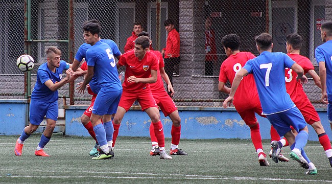 Çaykur Rizespor U19'dan kötü futbol, kötü sonuç
