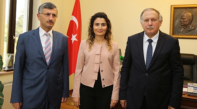 Rize ve Artvin Valisi Batum Başkonsolusunu ziyaret etti