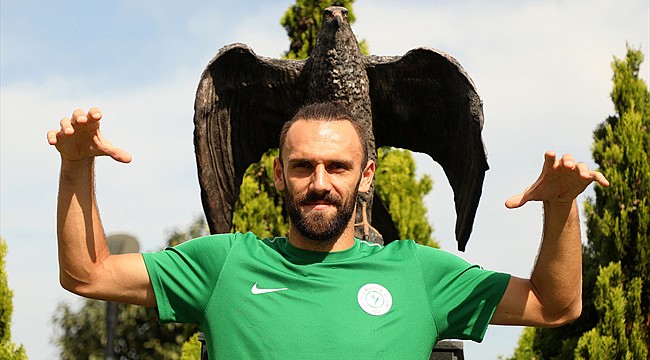 Vedat Muriç Fenerbahçe ile anlaştı