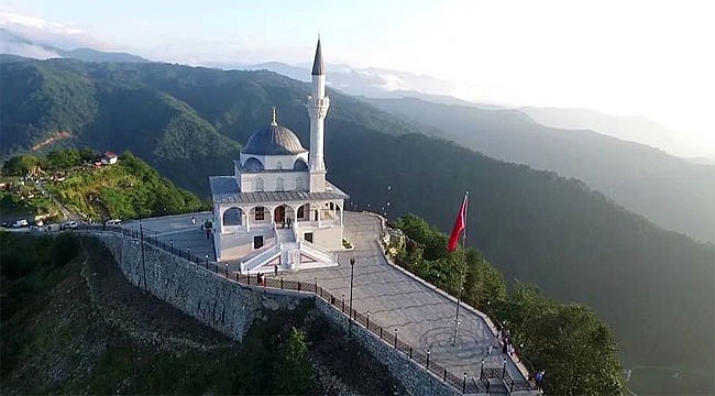 Kıbledağı (Dua Tepesi) Rize'nin simgelerinden oldu