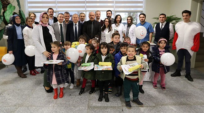 Rize'de 'Ağız ve Diş Sağlığı Haftası' kutlandı