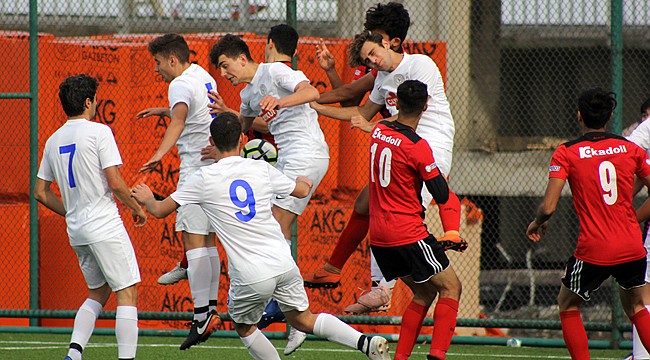 Çaykur Rizespor U16, seriyi tersine çevirdi