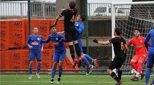 Çaykur Rizespor U19'dan temiz yenilgi: 0-3