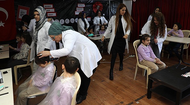 İyidere'nin Gönüllü Melekleri ücretsiz kuaförlük yapıyor