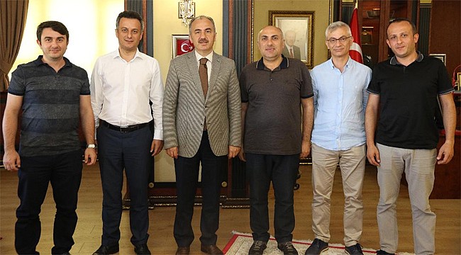 Başkan Metin: 'Çayımızı kendimiz toplayalım'