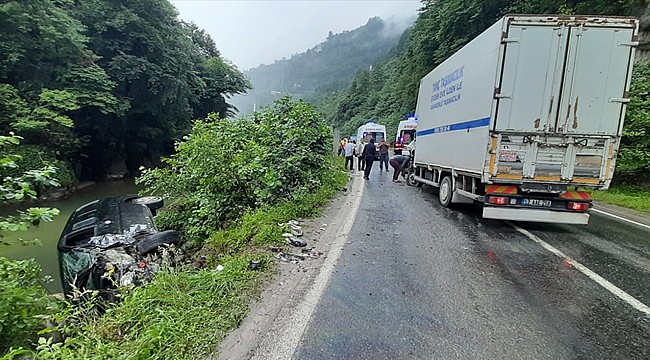 Kalkandere-İkizdere yolunda kaza: 4 yaralı