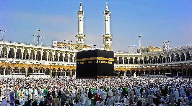 Umre müracaatları büyük indirimle başladı