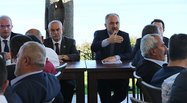 Başkan Metin muhtarlarla istişare toplantısı yaptı