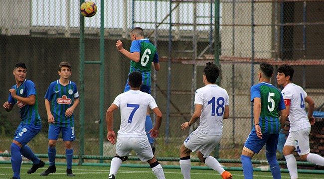 Çaykur Rizespor U15, bir puanla yetindi