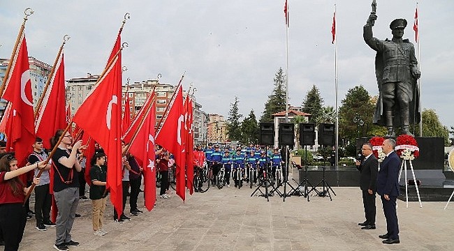 Rize'de 29 Ekim Cumhuriyet Bayramı coşkuyla kutlandı