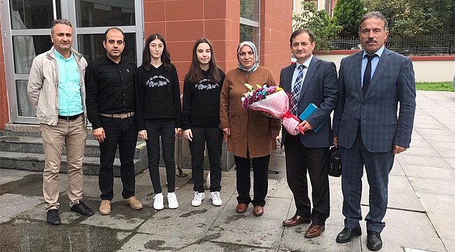 Rize'de Okul Hamisi Projesi, AMK Rize Lisesi ile başladı