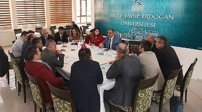 RTEÜ'de Çay Çalıştayı düzenlendi