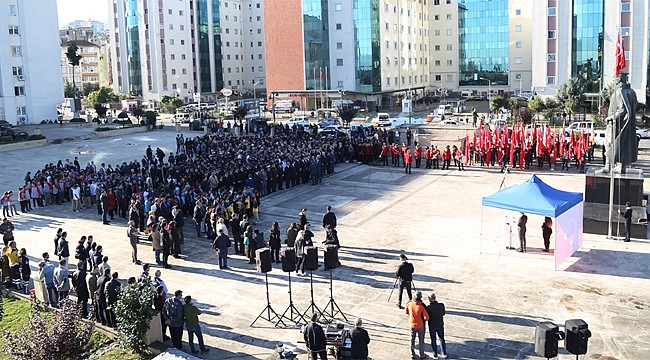 Rize, Atatürk'ü saygı ve özlemle andı