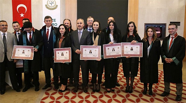 Rize'de genç avukatlar mesleğe adımlarını attı