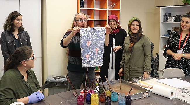 Rize’de hastalar Ebru Sanatıyla tedavi ediliyor