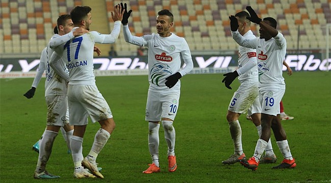 Çaykur Rizespor, deplasmanda 3 puan hasretine son verdi