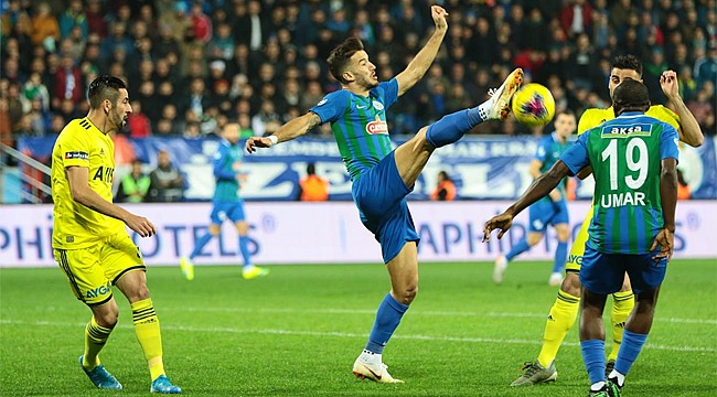 Çaykur Rizespor ilk devreyi mağlup kapattı