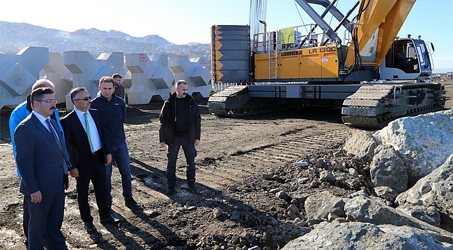 Rize-Artvin Havalimanı'nın yüzde 52'si tamamlandı