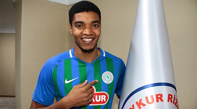 Çaykur Rizespor, Ivanildo Fernandes'i kiraladı
